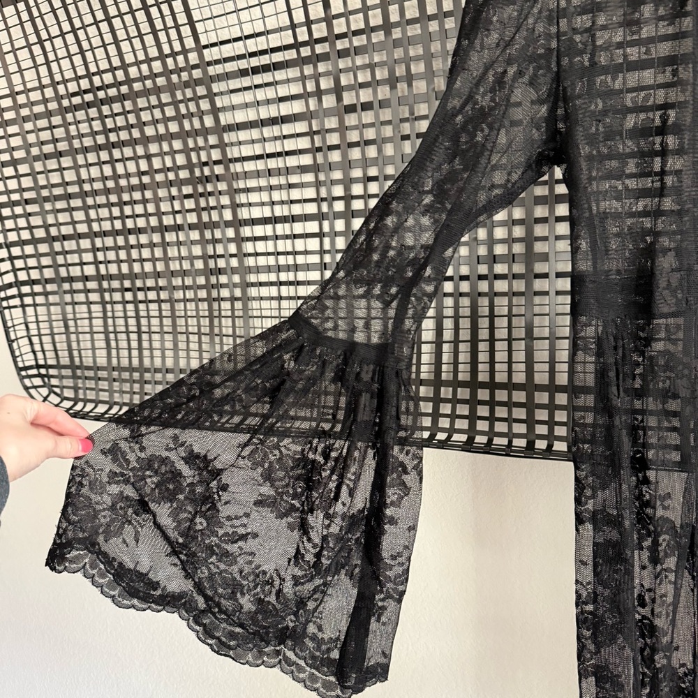 Bohemian Bond Ibiza X Free People Lace Duster - Picture 7 of 10